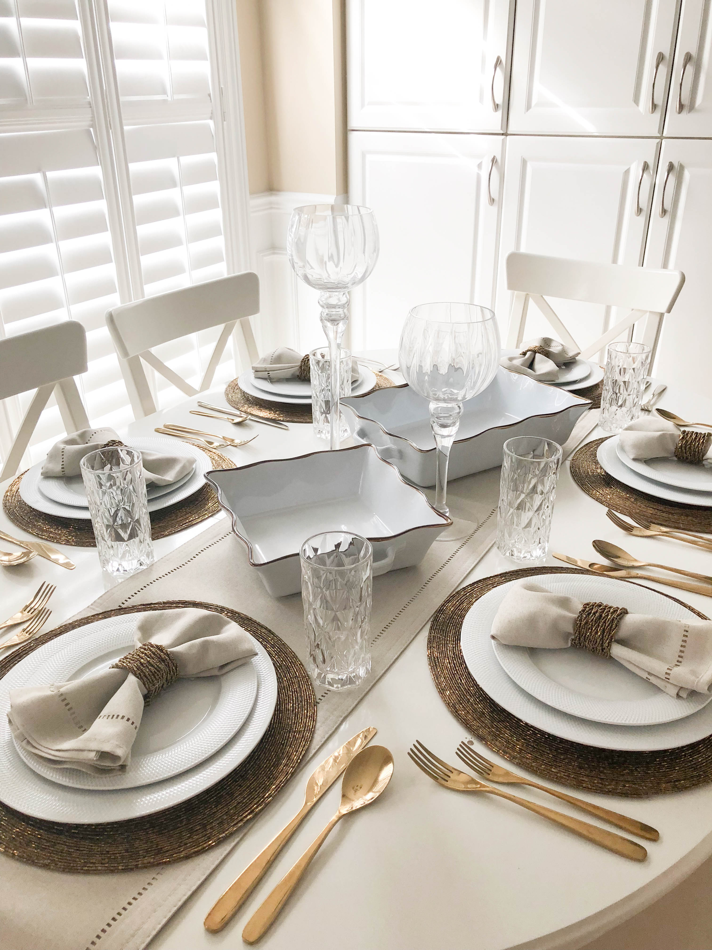 Thanksgiving Table Setting- Livin' Life with Style