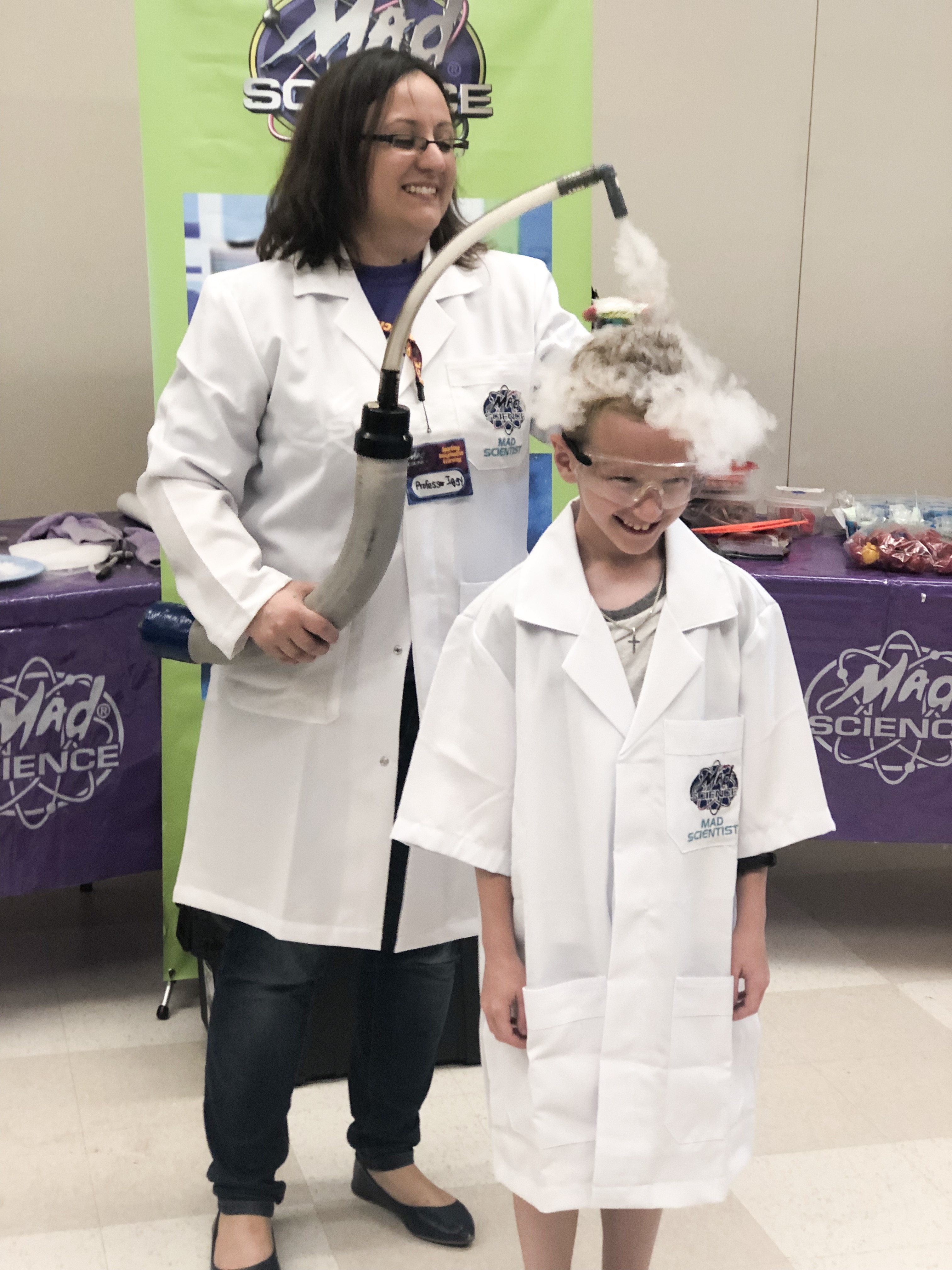 Kids Birthday party ideas; Mad Science Party on Livin' Life with Style 