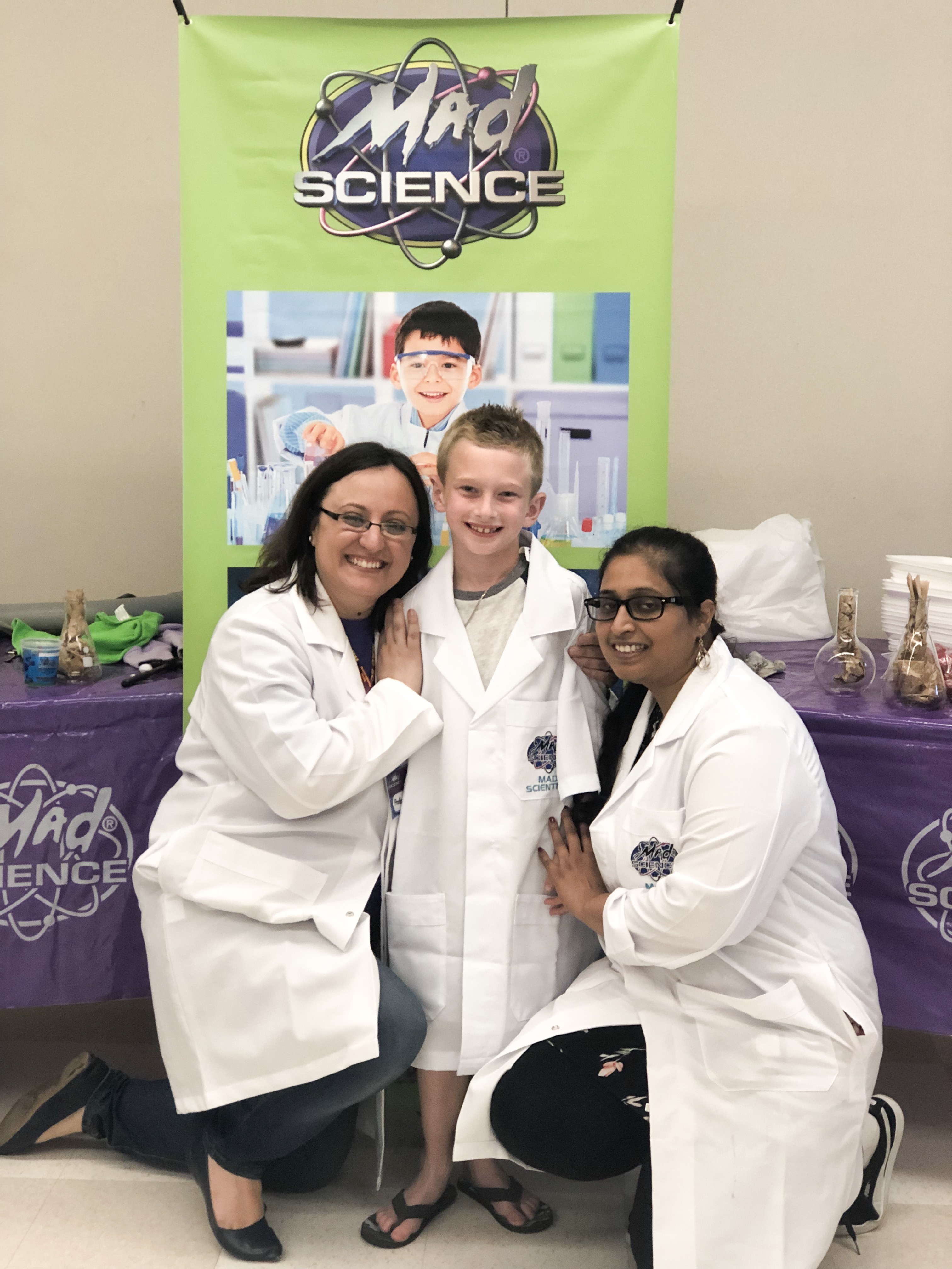 Kids Birthday party ideas; Mad Science Party on Livin' Life with Style 