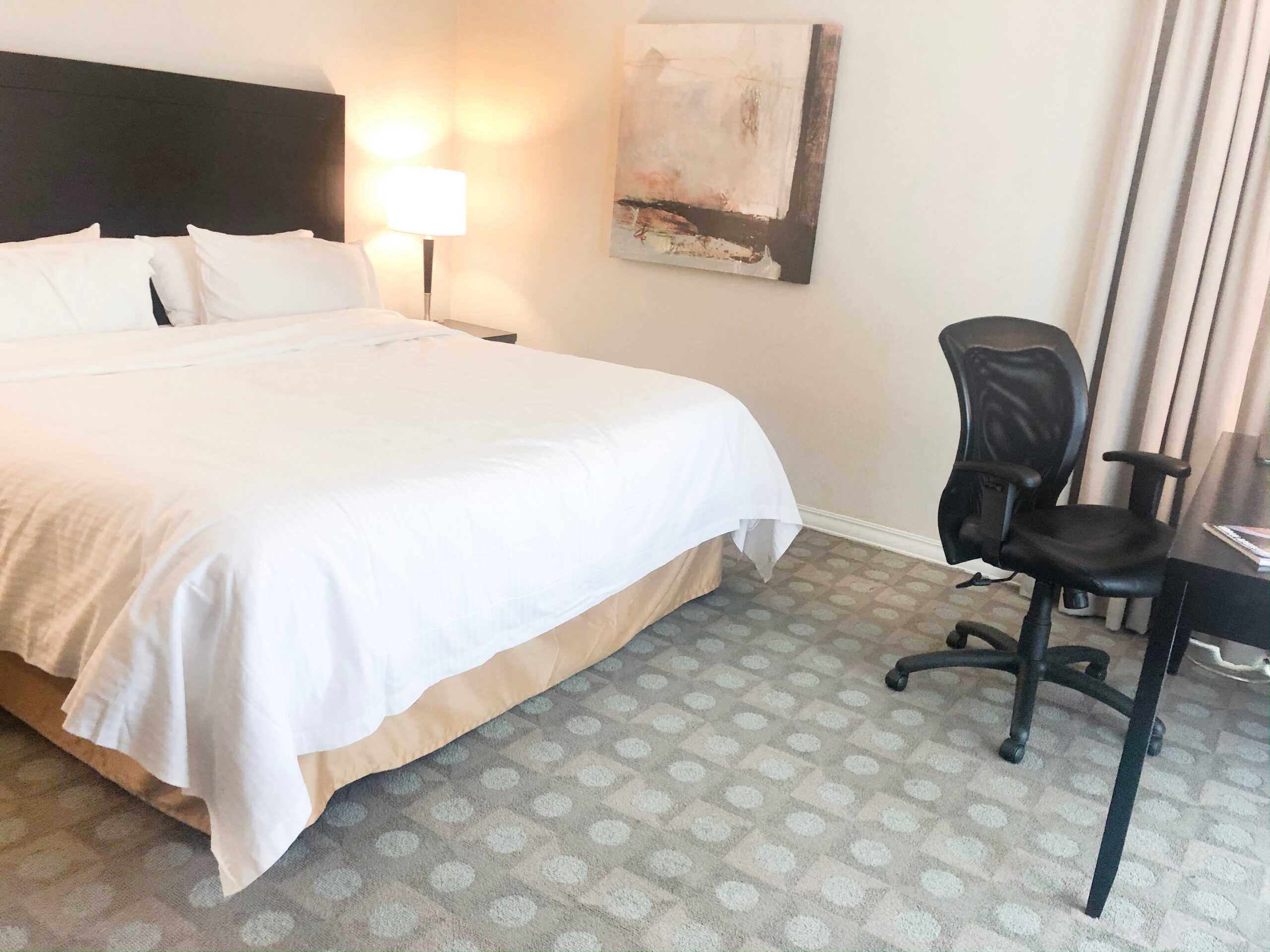 Staycation at The Chelsea Hotel, Toronto on Livin' Life with Style