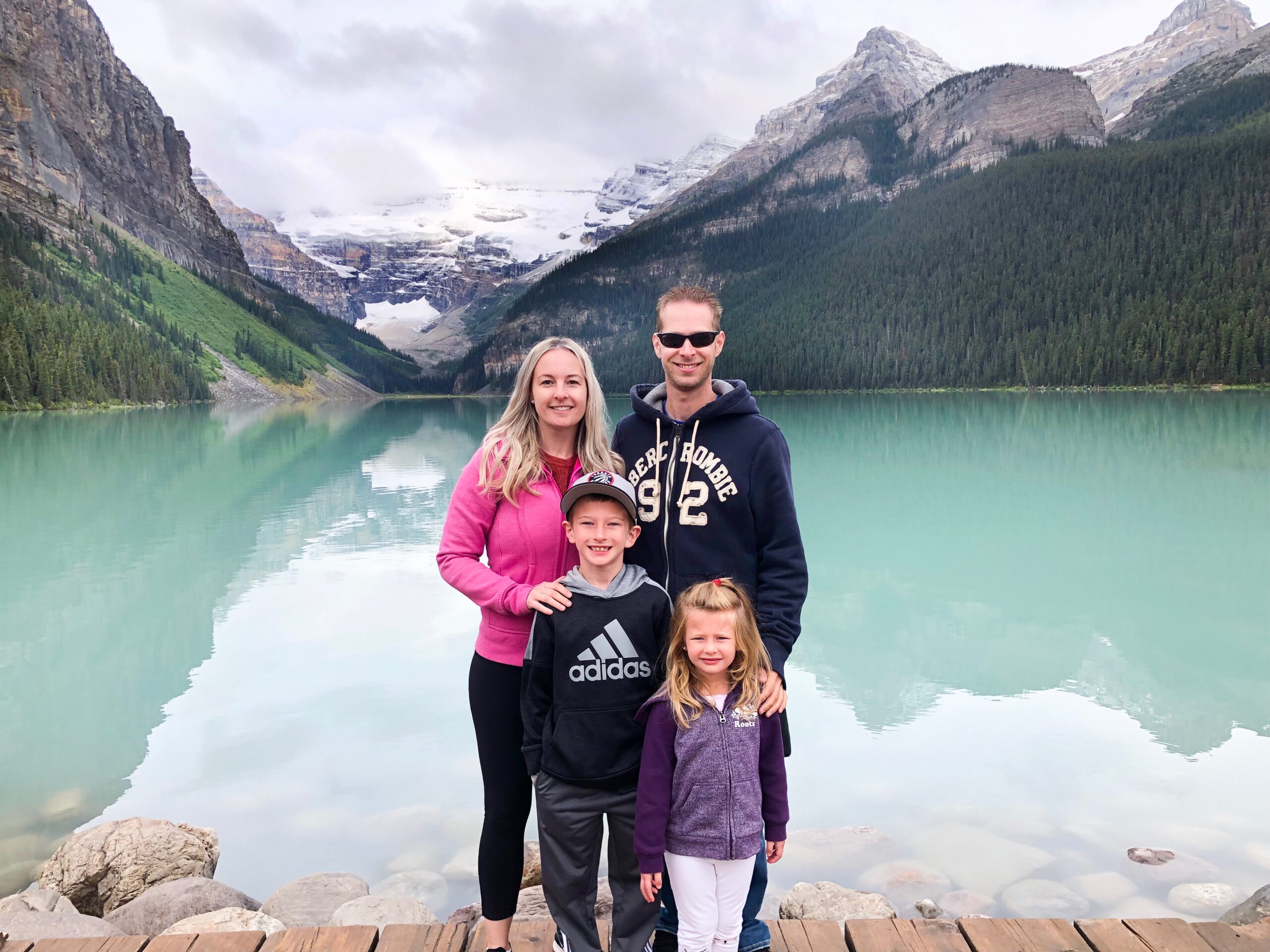 Banff Travel Guide- Lake Louise on Livin' Life with Style