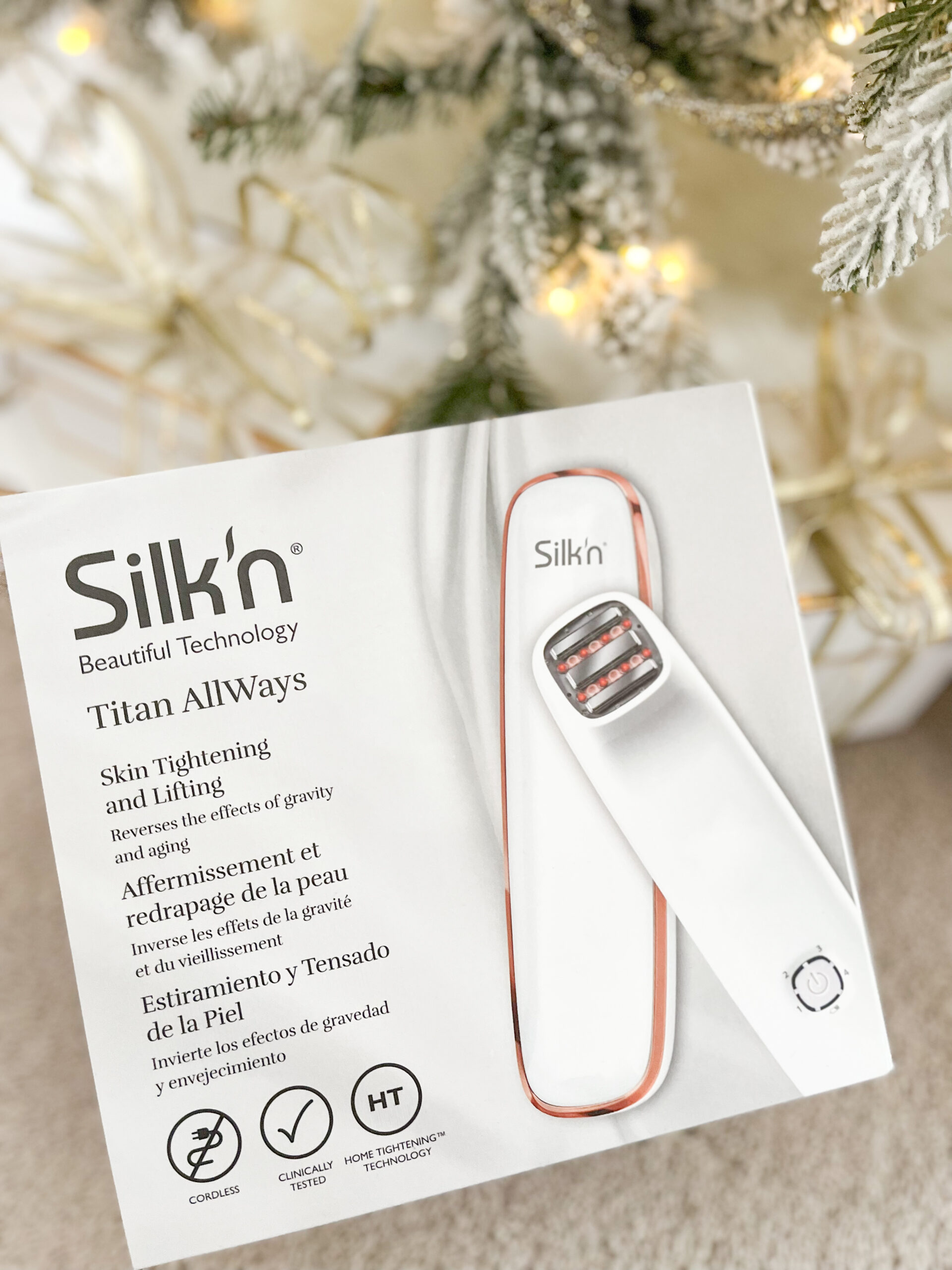 Gift Guide for Her on Livin' Life with Style Silk'n