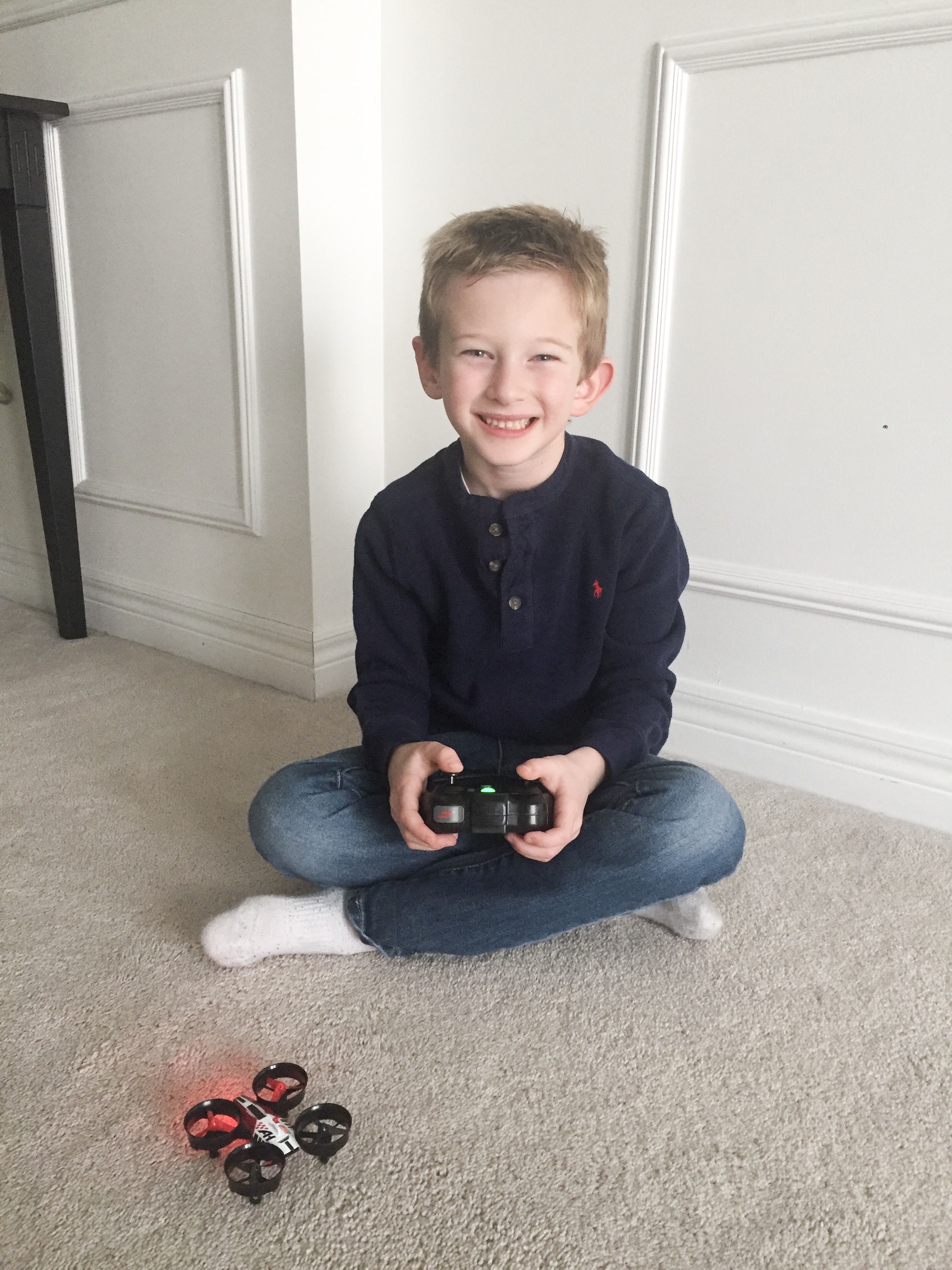 Review on the Air Hogs Micro Race Drone by Spinmaster