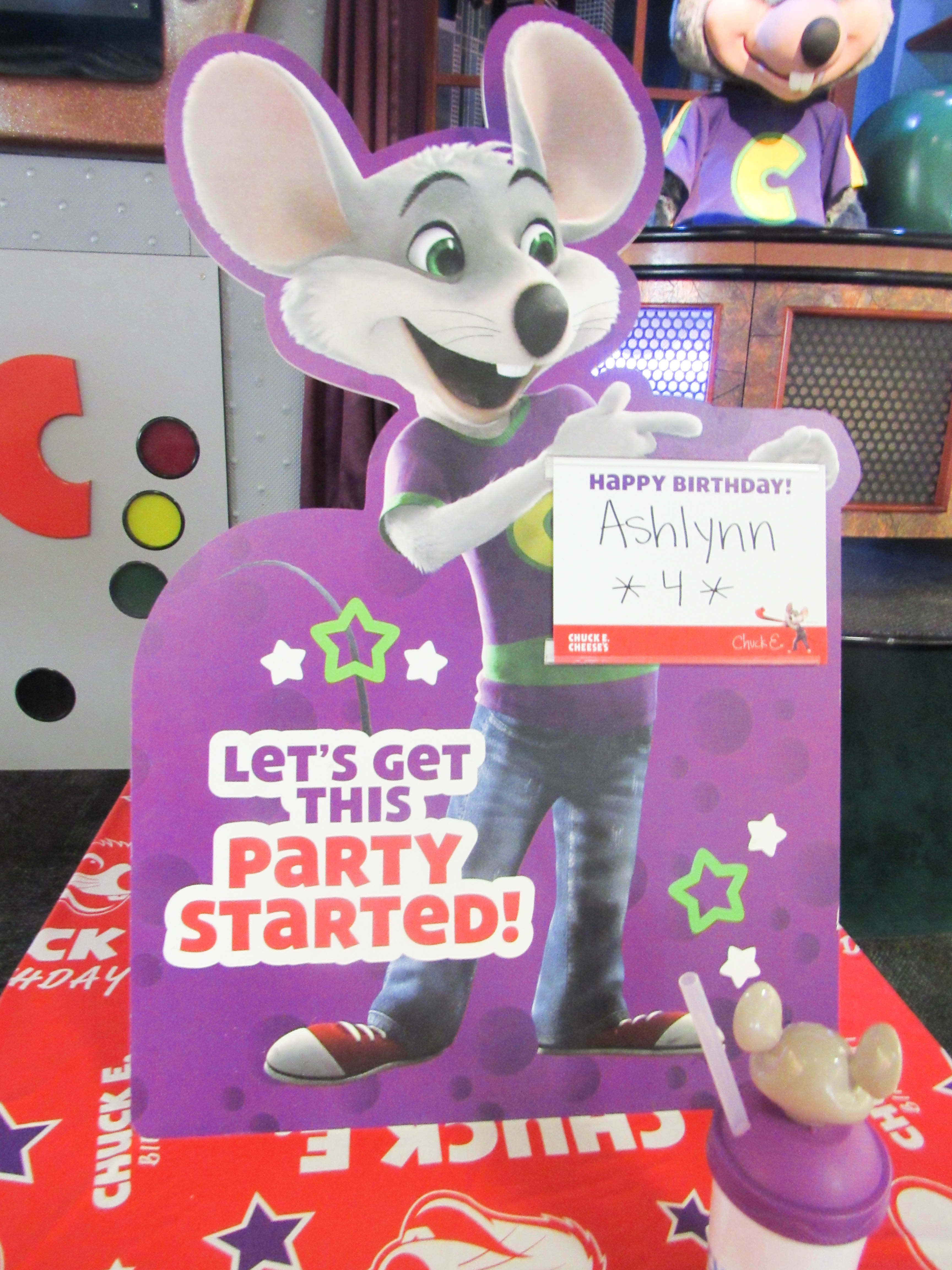 Chuck e cheese birthday party on livin' life with style 