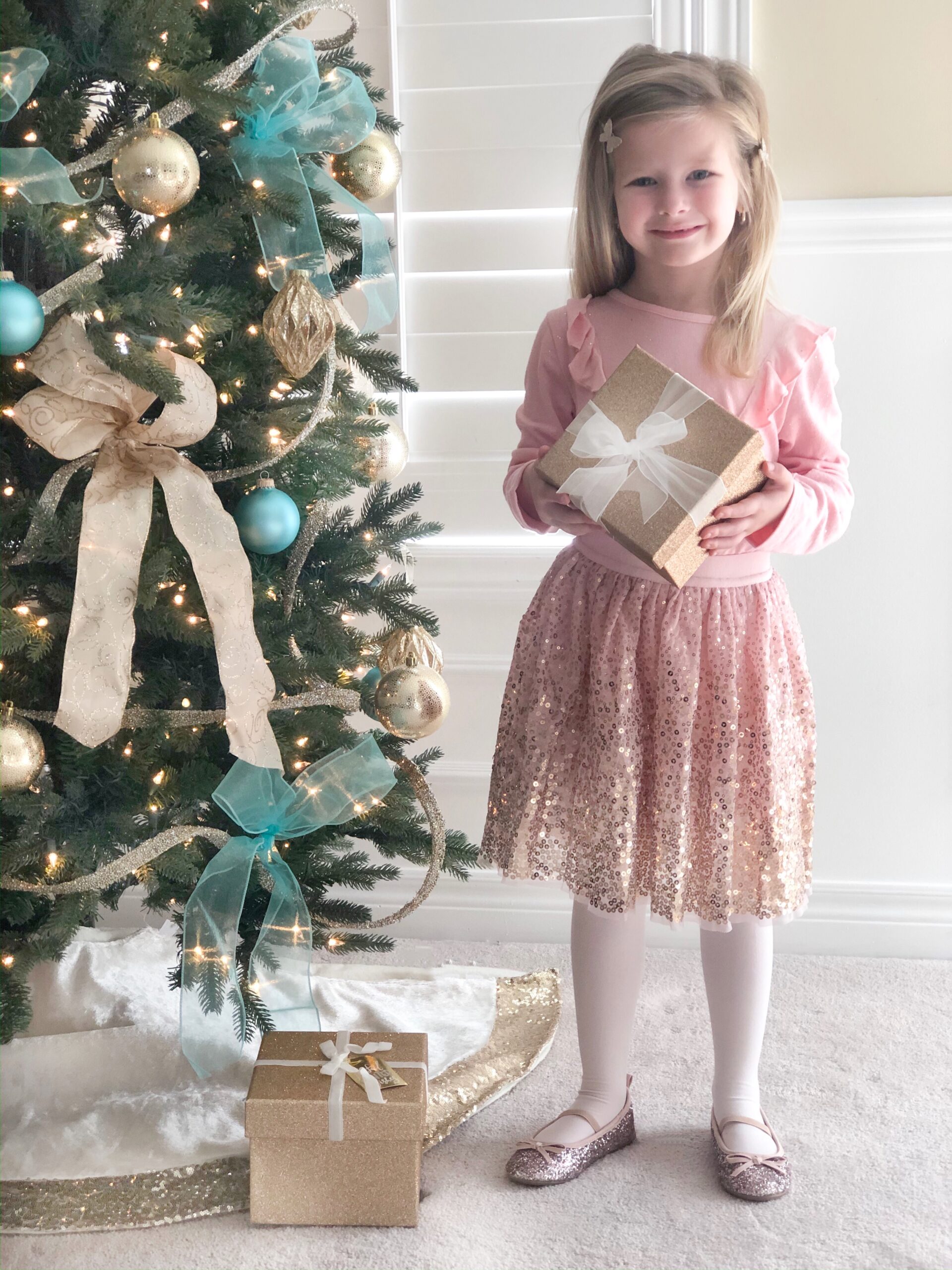 Holiday Looks for Kids on Livin' Life with Style