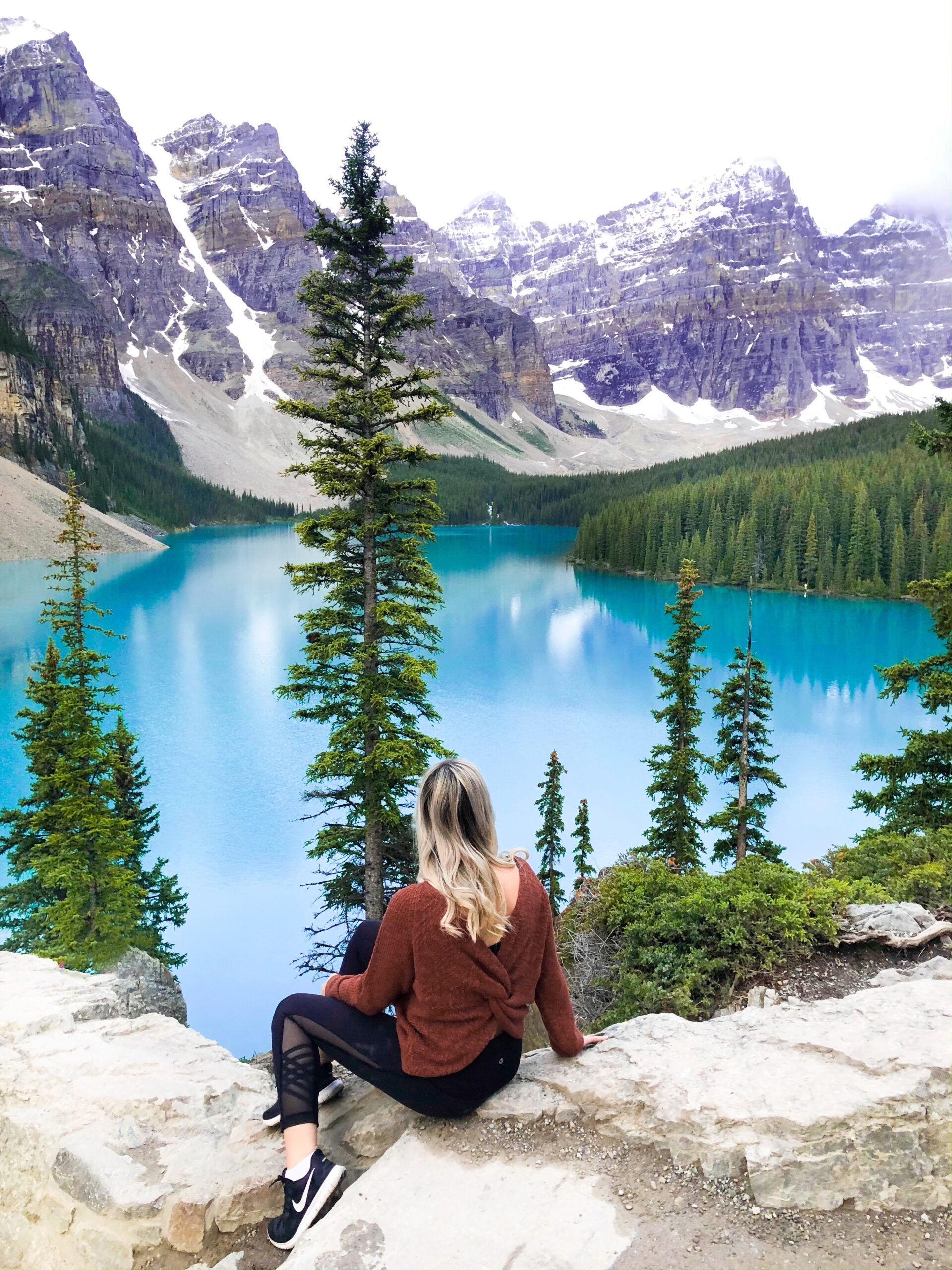 Banff Travel Guide- Moraine Lake on Livin' Life with Style