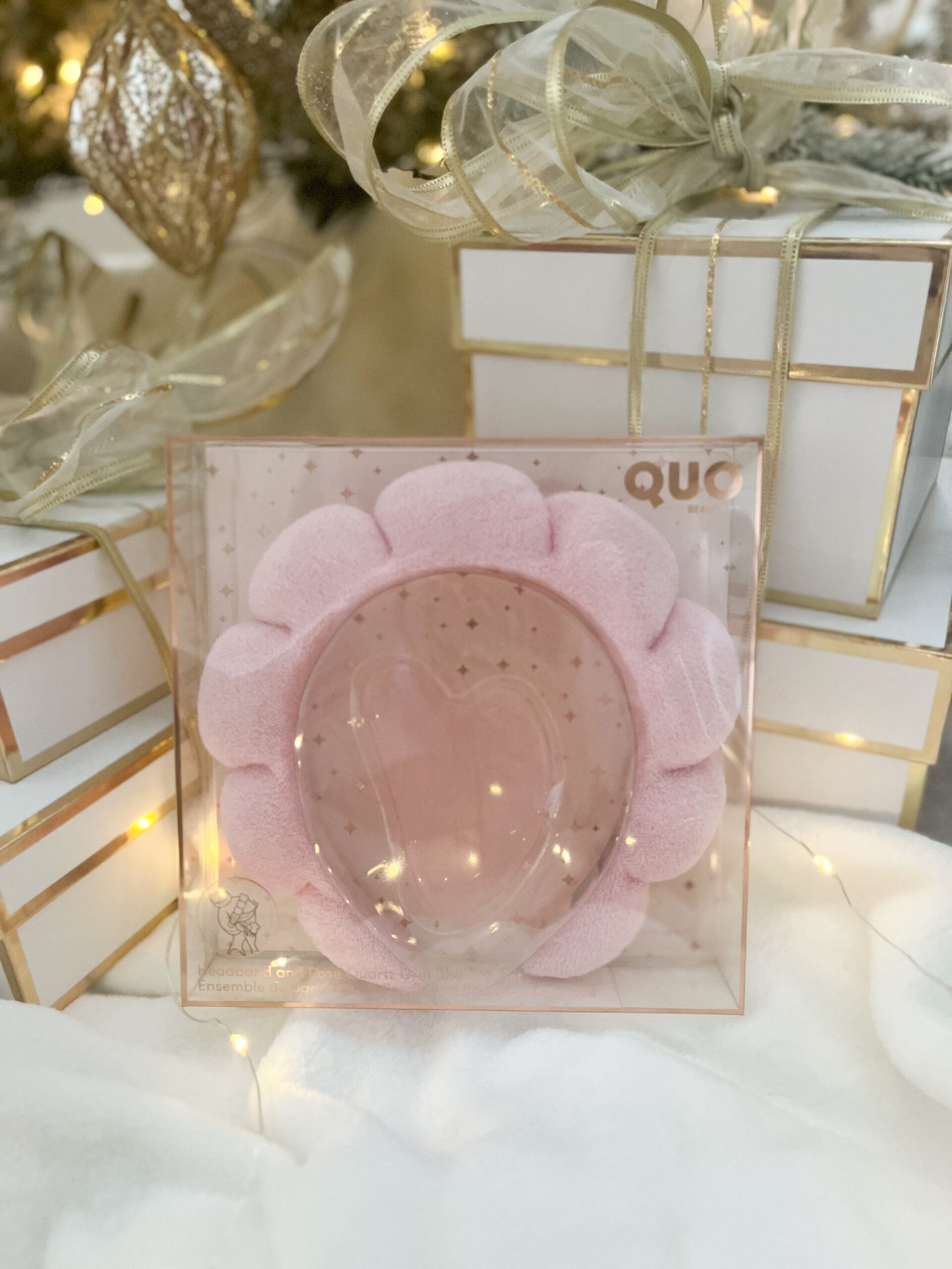 Gift Guide for Her - Livin Life with Style - Quo Beauty